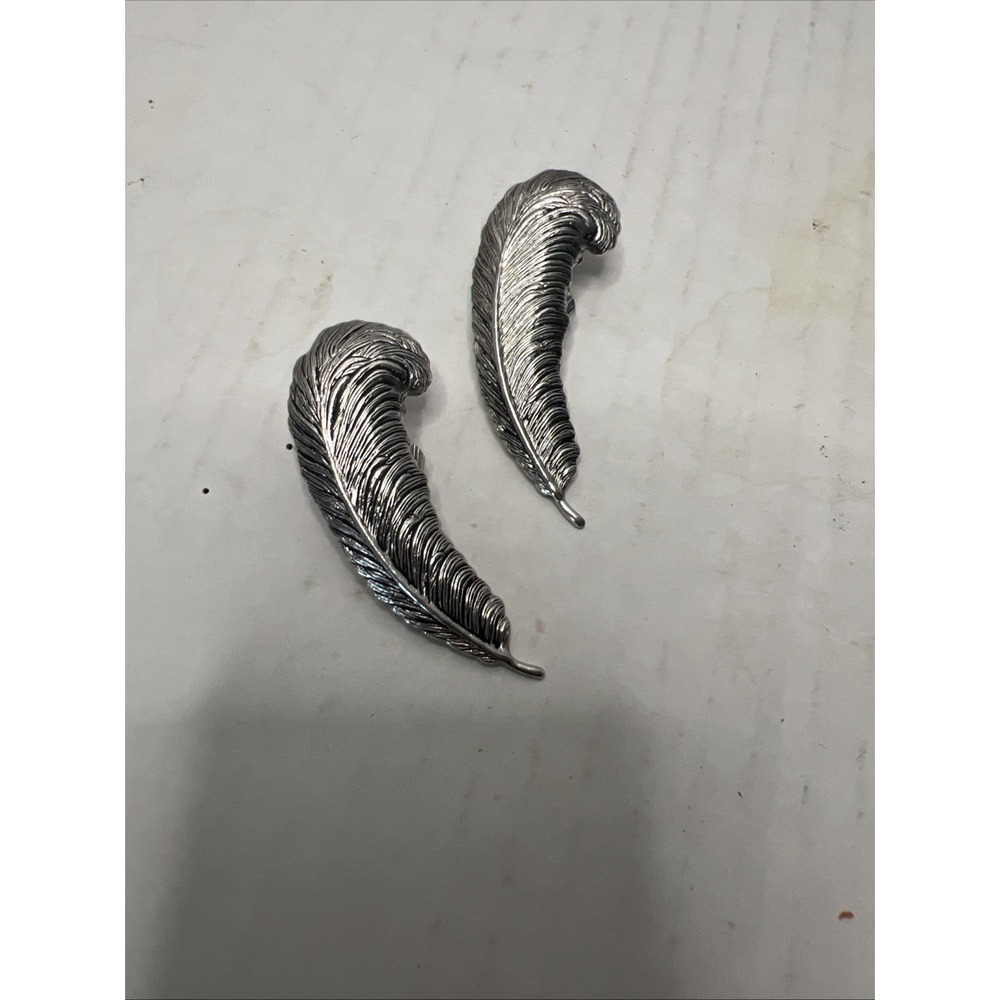 Vintage 2" Feather Leaf Silver Tone Clip Earrings